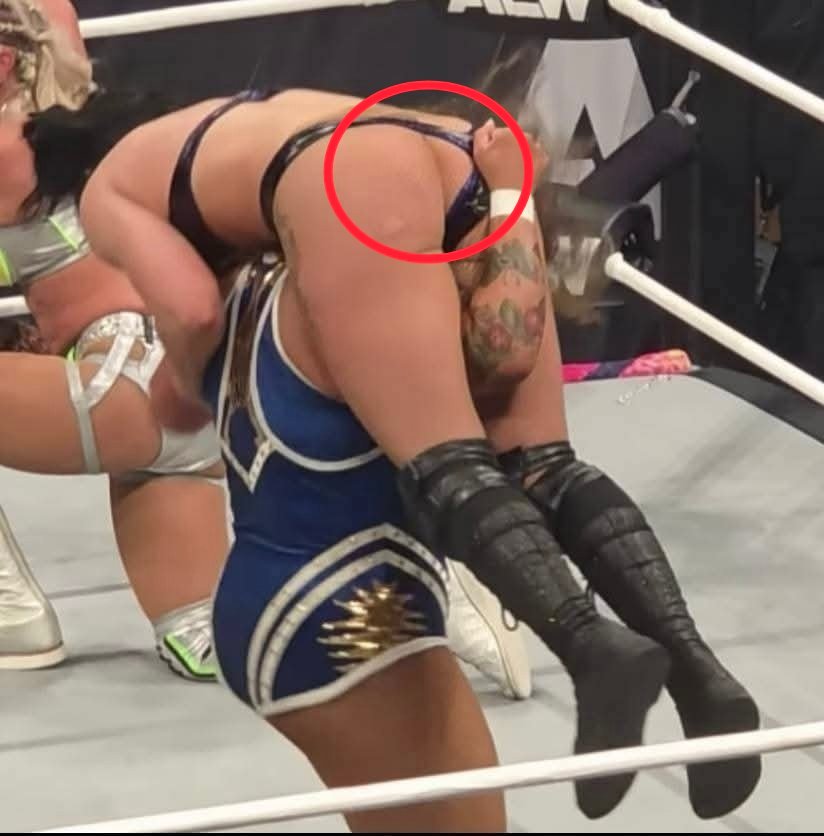 Willow Nightingale caused a malfunction at the junction for Skye Blue on AEW Dynamite last night!